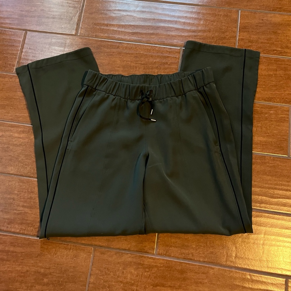 Lululemon Elastic Waist Tie Front Pants